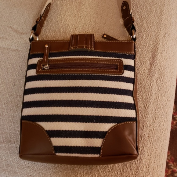 Chaps Handbag - Picture 4 of 7